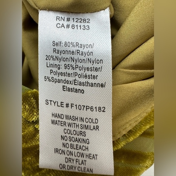 Adelyn Rae Willow Velvet Burnout Open Back Jumpsuit Size XS NWT - Picture 6 of 13